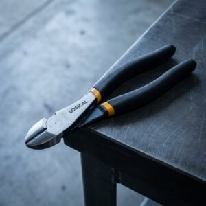 Diagonal Cutting Pliers — 9-1/4in, Angled Head