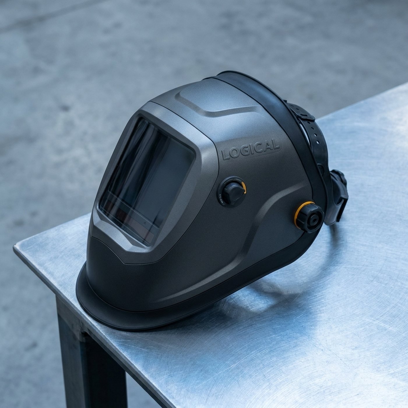 Auto-Darkening Welding Helmet — Large View 4-Sensor, Grind Mode